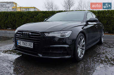 Седан Audi A6 2016 в 