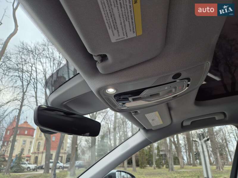 Седан Audi A6 2020 в Киеве