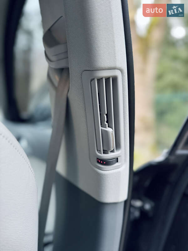 Универсал Audi A6 2012 в Львове