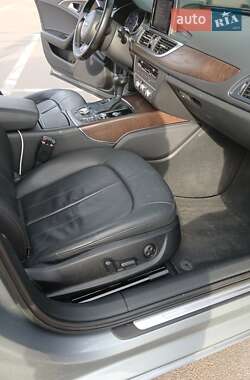 Седан Audi A6 2014 в 