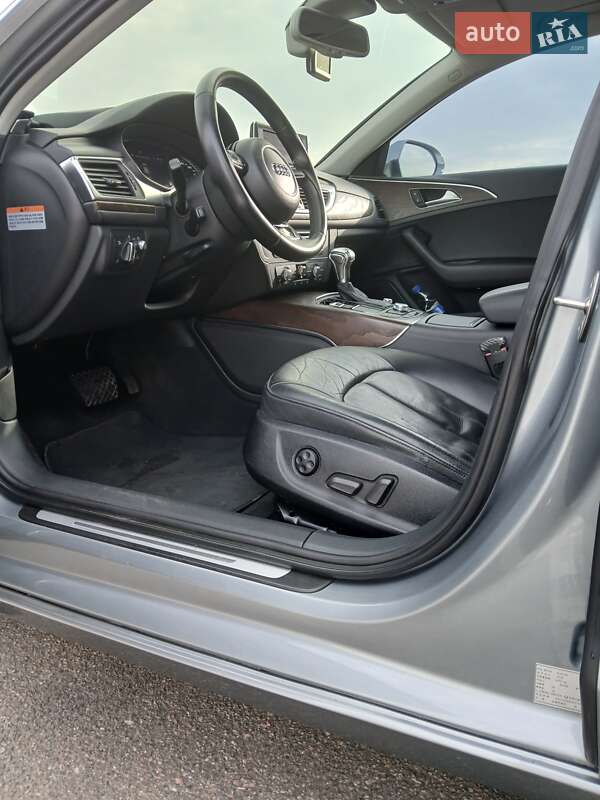 Седан Audi A6 2014 в Одессе