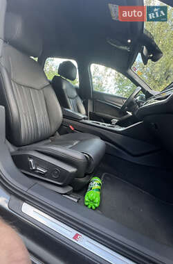 Универсал Audi A6 2018 в 