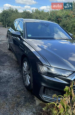 Универсал Audi A6 2018 в 