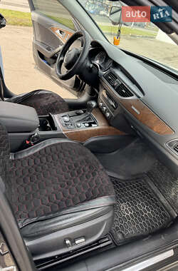 Седан Audi A6 2012 в 