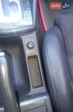 Универсал Audi A6 2002 в 
