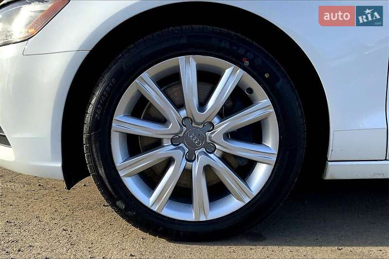 Седан Audi A6 2014 в Львове