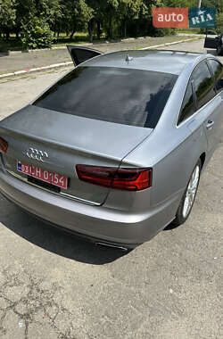 Седан Audi A6 2015 в 