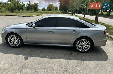 Седан Audi A6 2015 в 