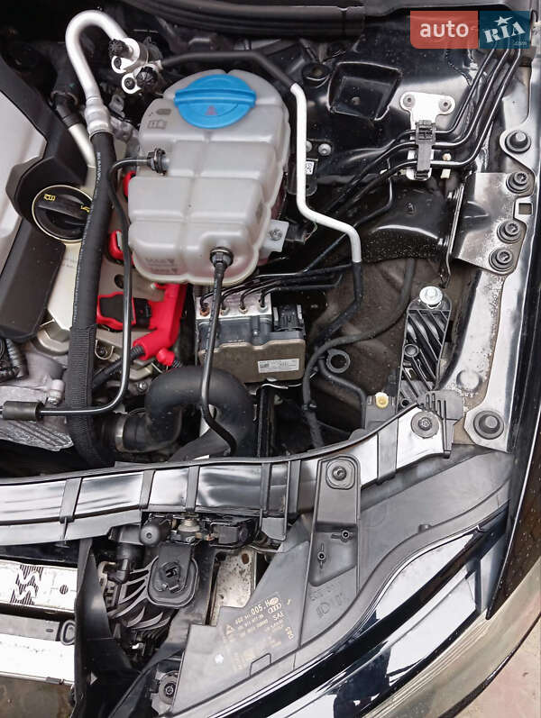 Седан Audi A6 2015 в Хмельницком