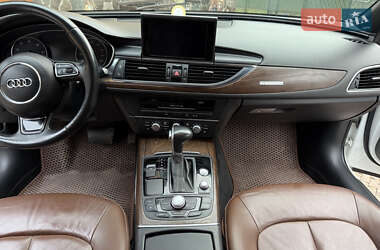 Седан Audi A6 2013 в 