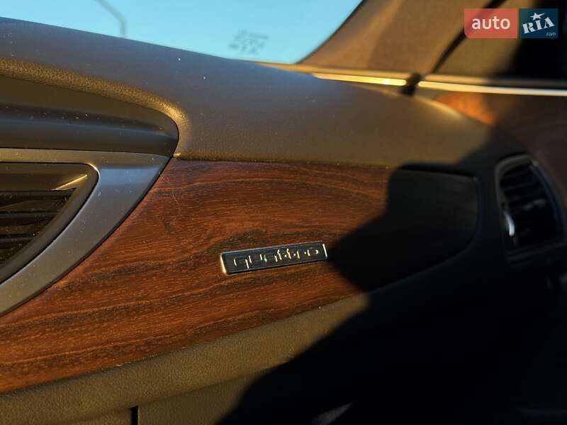 Седан Audi A6 2015 в Луцке