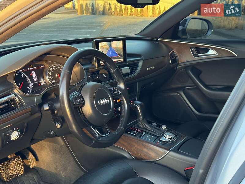 Седан Audi A6 2015 в Луцке