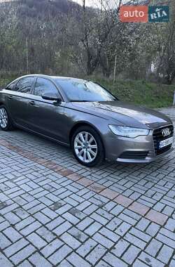 Седан Audi A6 2011 в Рахові