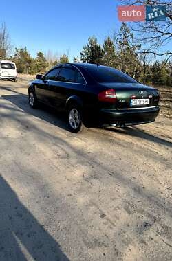 Седан Audi A6 2002 в 