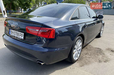 Седан Audi A6 2012 в 