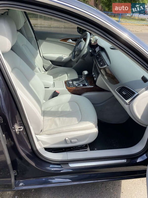 Седан Audi A6 2012 в Одессе