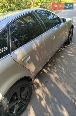 Седан Audi A6 1998 в 