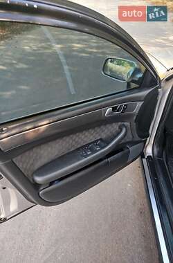 Седан Audi A6 1998 в Новоукраинке