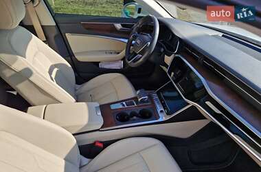 Седан Audi A6 2019 в 