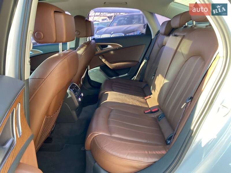 Седан Audi A6 2015 в Львові