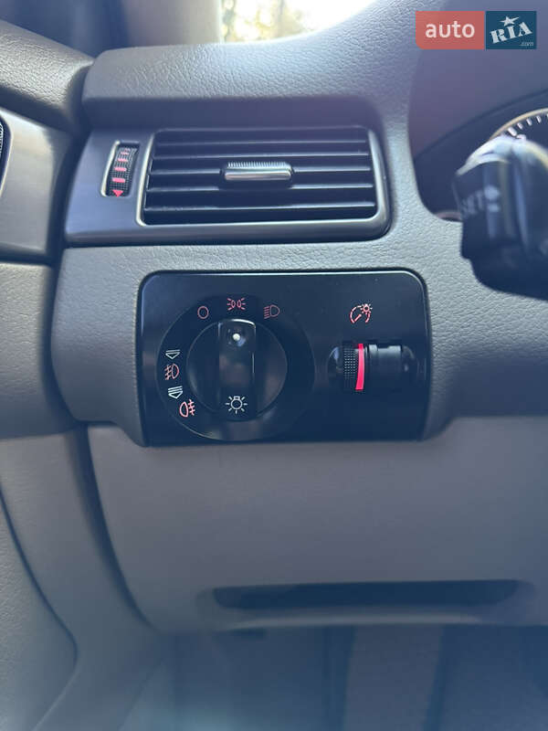 Седан Audi A6 2001 в Ивано-Франковске