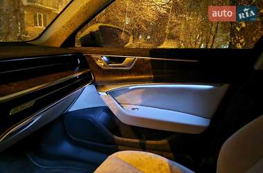 Седан Audi A6 2019 в 