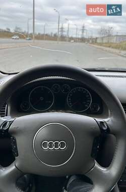 Седан Audi A6 2002 в 
