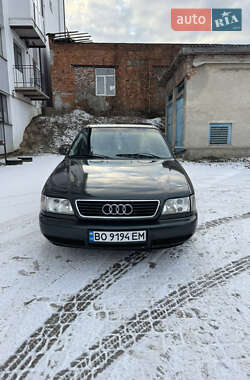 Седан Audi A6 1996 в Чорткові