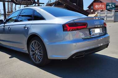 Седан Audi A6 2018 в 