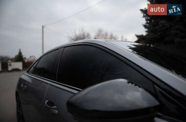 Седан Audi A6 2018 в 