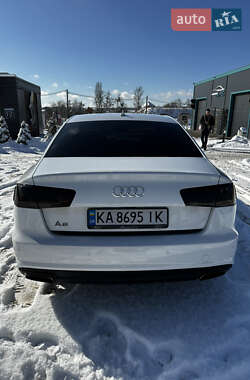 Седан Audi A6 2015 в Киеве