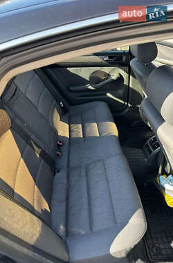 Седан Audi A6 1999 в 