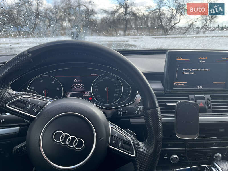 Универсал Audi A6 2014 в Киеве