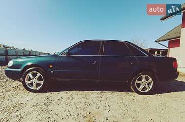 Седан Audi A6 1996 в Городку