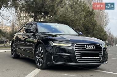 Седан Audi A6 2015 в 