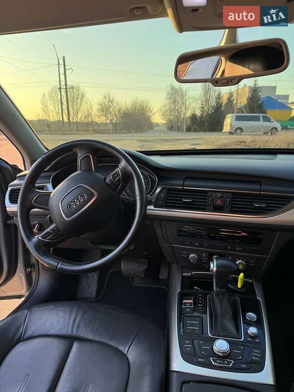Седан Audi A6 2013 в Рокитному