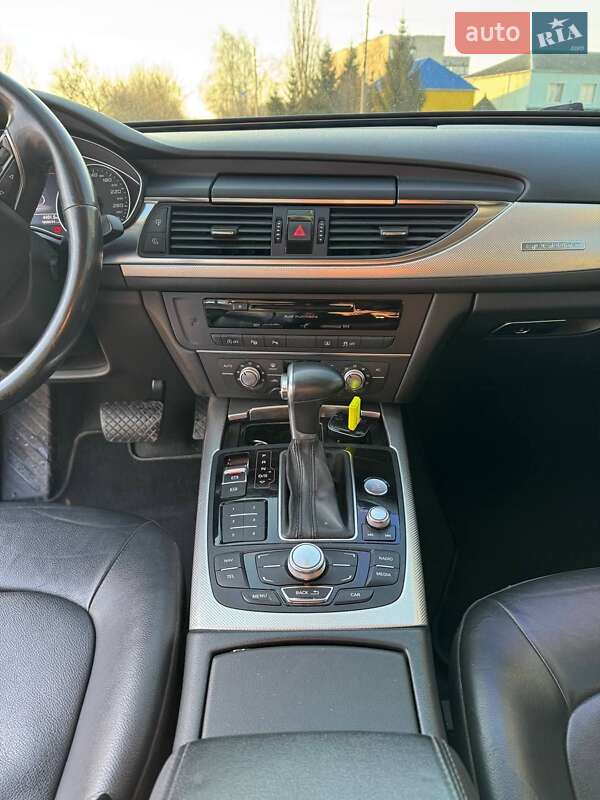 Седан Audi A6 2013 в Рокитному