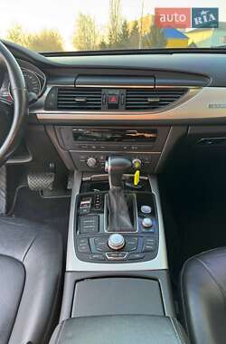 Седан Audi A6 2013 в 