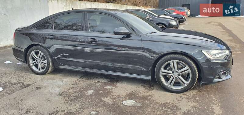 Седан Audi A6 2014 в Киеве