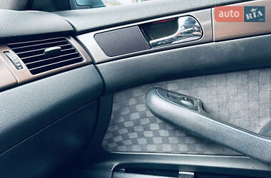 Седан Audi A6 2000 в 