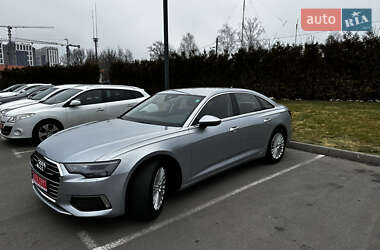 Седан Audi A6 2019 в 