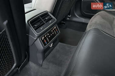 Седан Audi A6 2020 в 