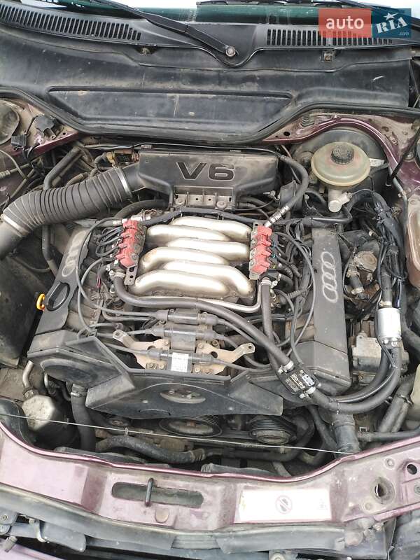 Универсал Audi A6 1996 в Рогатине
