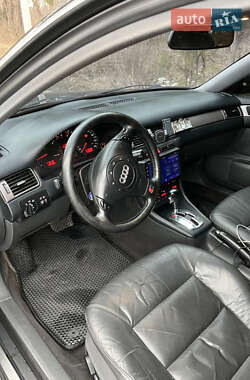 Универсал Audi A6 2000 в 