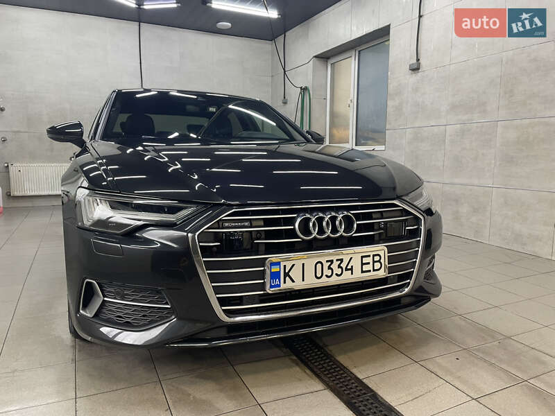 Седан Audi A6 2018 в Киеве