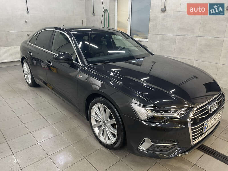 Седан Audi A6 2018 в Киеве