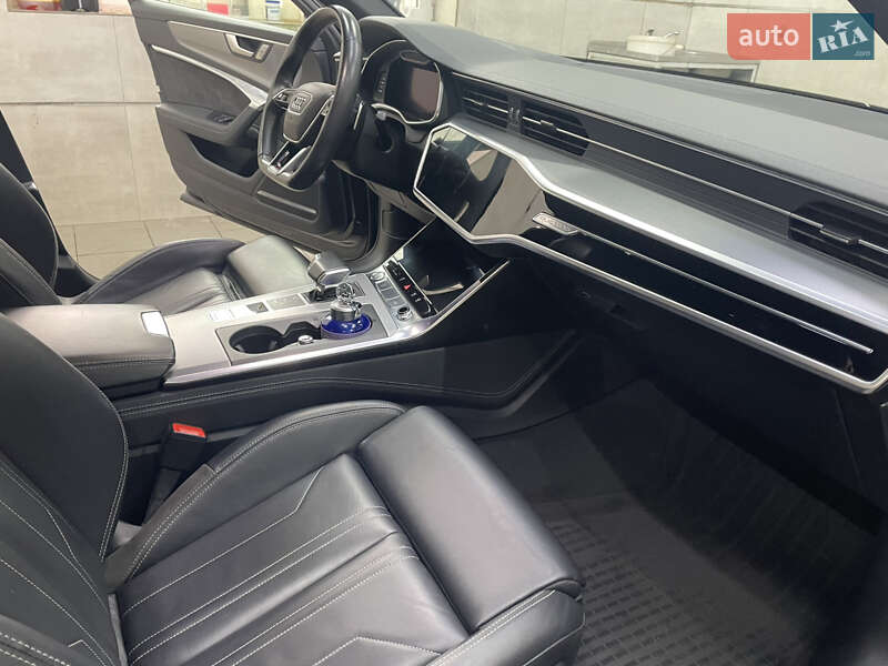 Седан Audi A6 2018 в Киеве