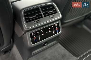 Седан Audi A6 2019 в 