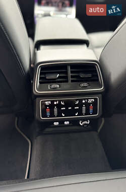 Универсал Audi A6 2019 в 
