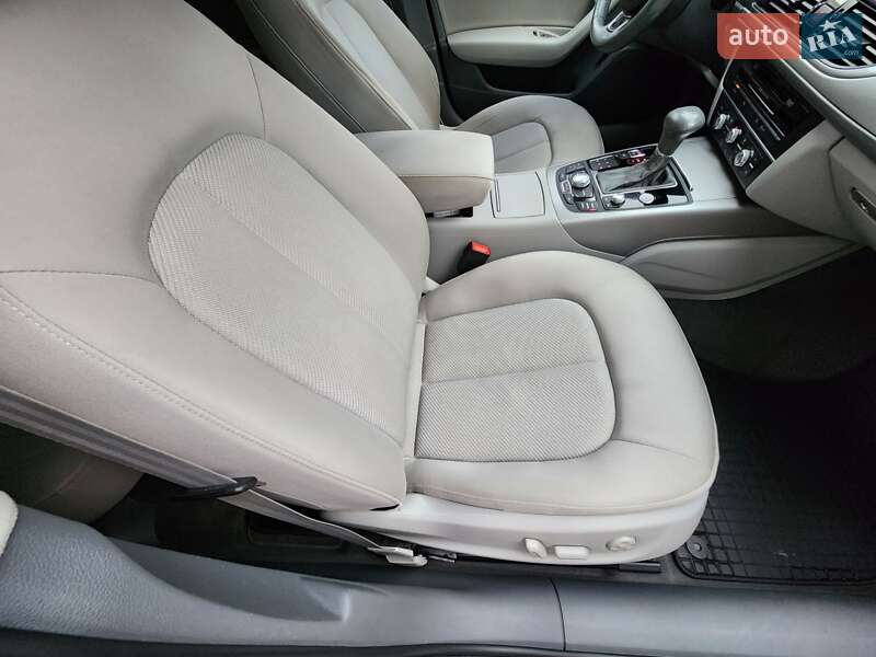 Седан Audi A6 2012 в Ивано-Франковске
